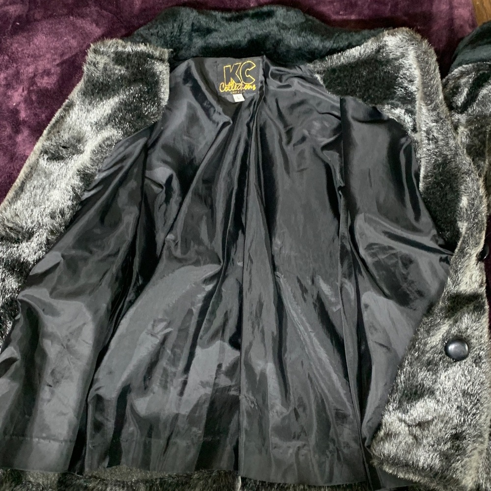 KC Collection Faux Fur Silvery and Black Coat L